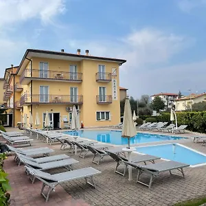 Aparthotel Beatrix ***